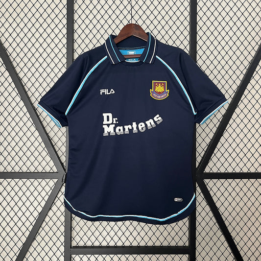 WEST HAM 01-02 TERCERA