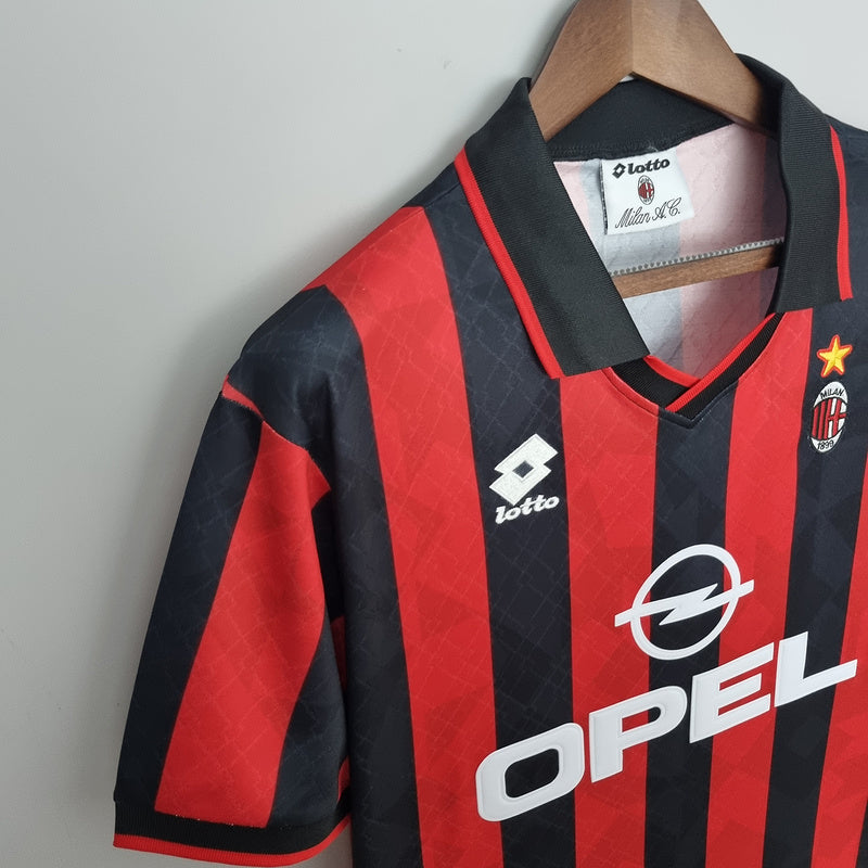 AC MILAN 95-96 LOCAL