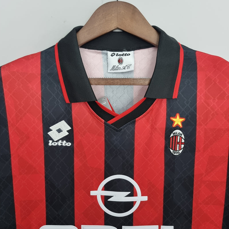 AC MILAN 95-96 LOCAL